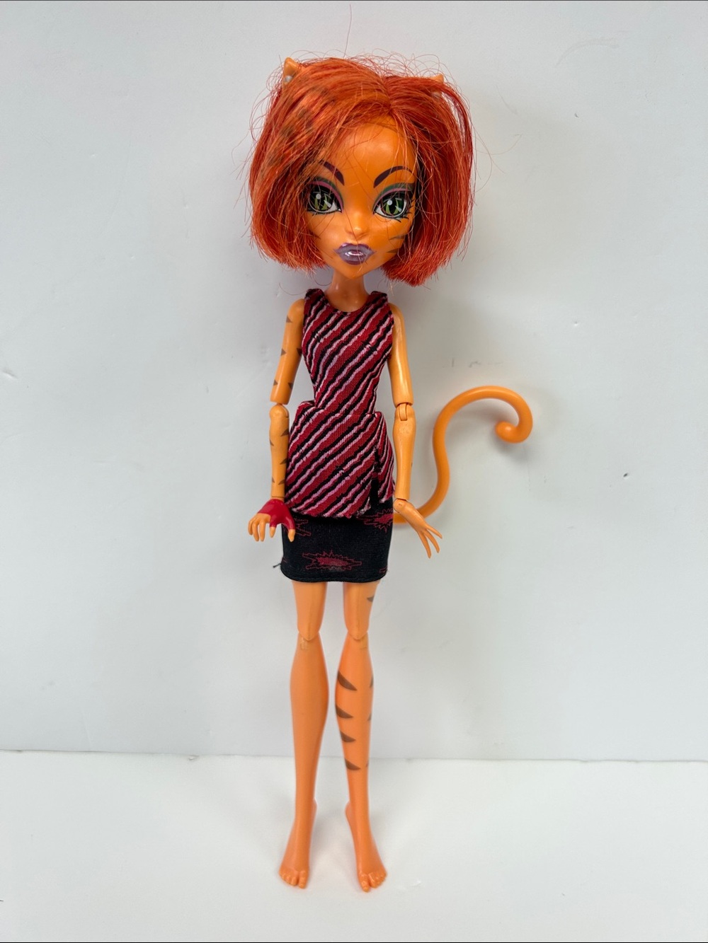 2013 Monster High“ Toralei Stripe “ Ghouls Alive 10.5” doll says “Meow”